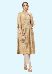 Notch neck calf length chanderi kurta with pant