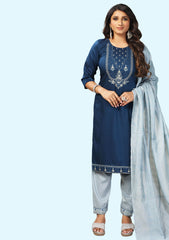 Ranak Creation's Embroidered Rayon Kurta Pant set In For Women